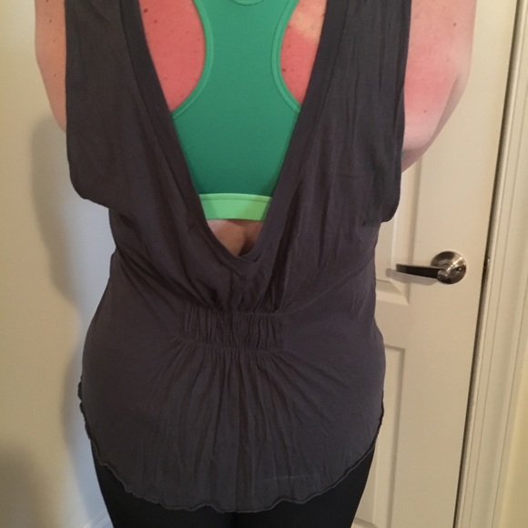 LaROK Tank Top - Picture 4 of 5